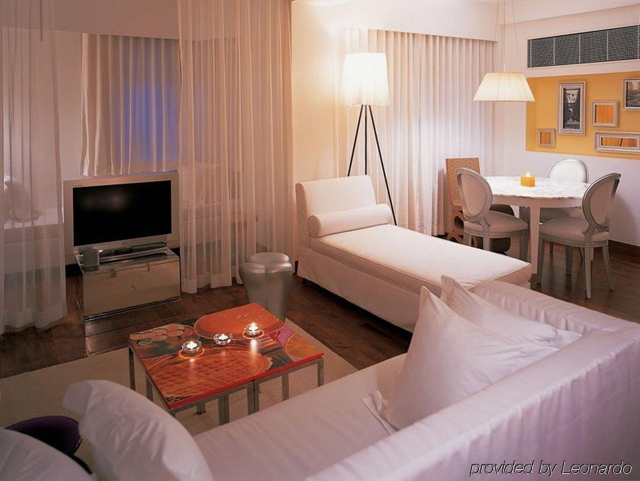 J Plus Hotel By Yoo Hongkong Kültér fotó